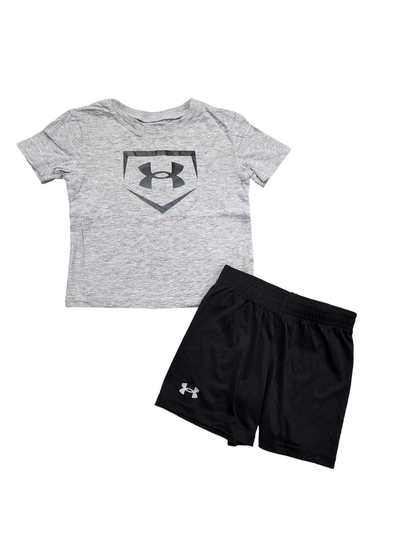 2T Ensemble UNDER ARMOUR